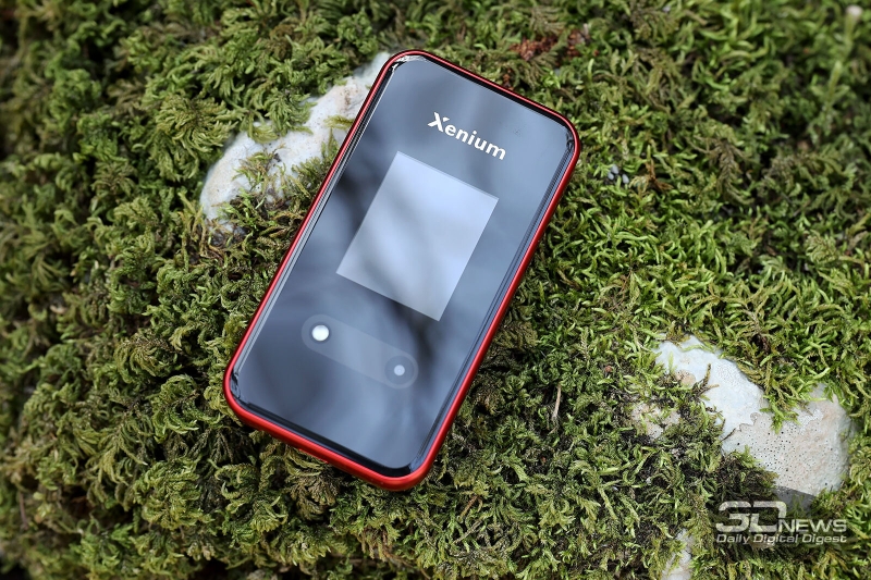 Xenium X680 — классическая кнопочная раскладушка, с привлекательным дизайном и высокой автономностью