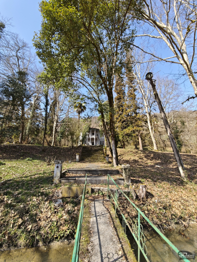 Обзор смартфона Xiaomi 15: горячая штучка