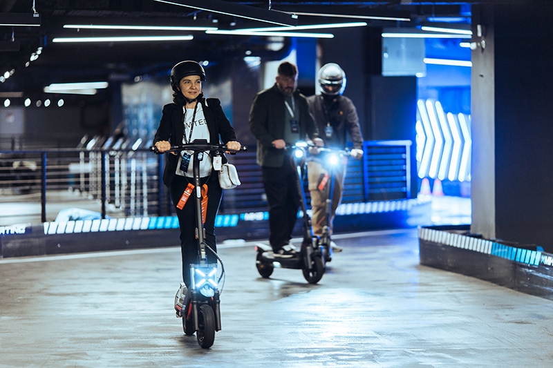 Segway выпустила в России электросамокаты с запасом хода до 138 км и разгоном до 80 км/ч