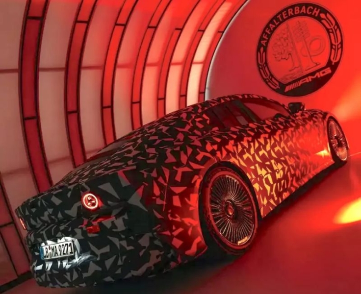 Mercedes-Benz показала 1000-сильный электрический спорткар AMG в камуфляже