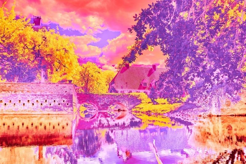 Учёные создали контактные линзы, наделяющие человека инфракрасным зрением