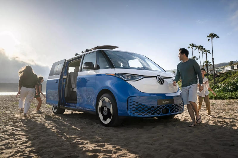 Volkswagen объявила об отзыве электрофургонов ID.Buzz из-за слишком широких сидений