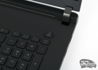 Обзор игрового ноутбука ASUS ROG Strix SCAR 18 G835 (2025): на что способна мобильная GeForce RTX 5090