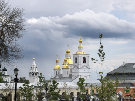 Сравнительный тест камер флагманских смартфонов (2025): Apple iPhone 16 Pro Max, HONOR Magic 7 Pro, HUAWEI Mate 70 Pro, Samsung Galaxy S25 Ultra, vivo X200 Pro, Xiaomi 15 Ultra