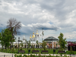 Сравнительный тест камер флагманских смартфонов (2025): Apple iPhone 16 Pro Max, HONOR Magic 7 Pro, HUAWEI Mate 70 Pro, Samsung Galaxy S25 Ultra, vivo X200 Pro, Xiaomi 15 Ultra