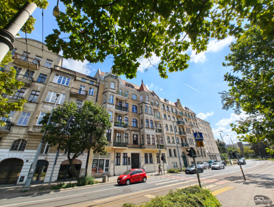 Обзор смартфона Nothing Phone (3): неординарный флагман с двумя экранами