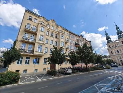 Обзор смартфона Nothing Phone (3): неординарный флагман с двумя экранами