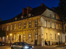 Обзор смартфона Nothing Phone (3): неординарный флагман с двумя экранами