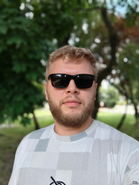 Обзор смартфона Nothing Phone (3): неординарный флагман с двумя экранами