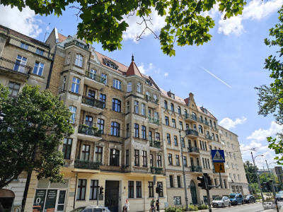 Обзор смартфона Nothing Phone (3): неординарный флагман с двумя экранами