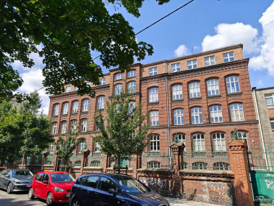 Обзор смартфона Nothing Phone (3): неординарный флагман с двумя экранами