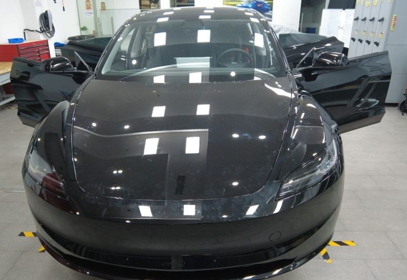 Выручка Tesla показала сильнейшее падение за годы — Маск пообещал всё исправить выпуском самого доступного электромобиля