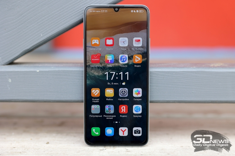 Блогер вручную сложил Samsung Galaxy Z Fold7 200 тыс. раз — смартфон сохранил работоспособность