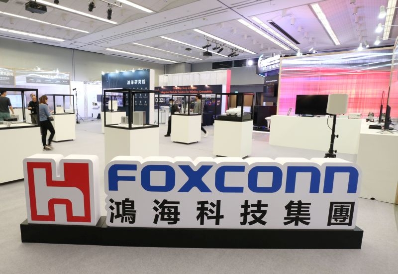Foxconn отозвал около 300 китайских сотрудников с индийского предприятия