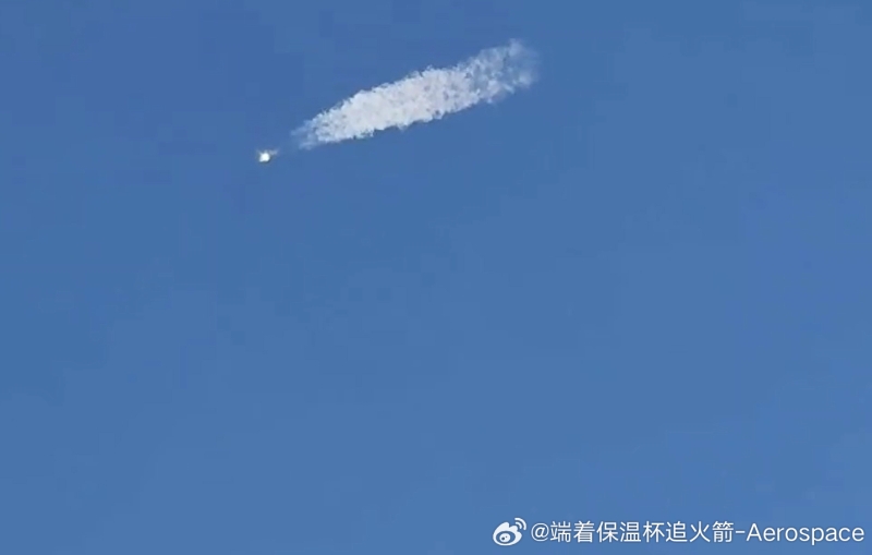 Китайская ракета-носитель на метановом топливе, созданная LandSpace, разрушилась при лётном испытании