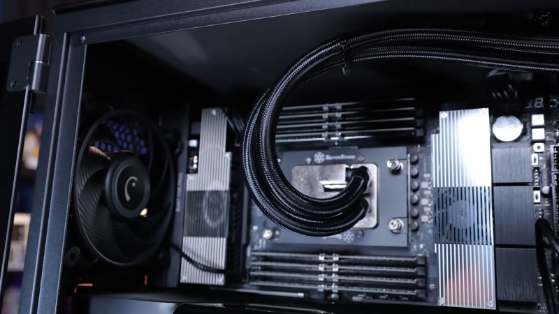 На Ryzen Threadripper Pro 9995WX запустили 400 копий Doom одновременно — и это не предел