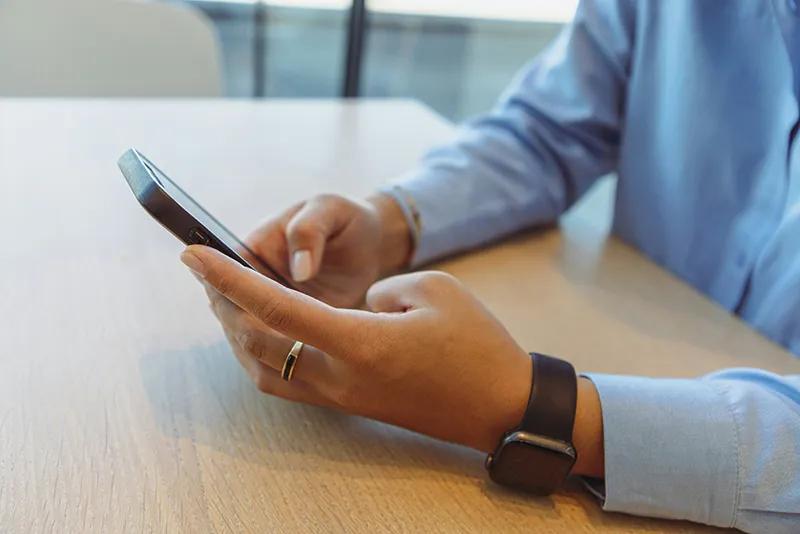 Операторы начали тестировать доступ в мобильный интернет с капчей и белым списком