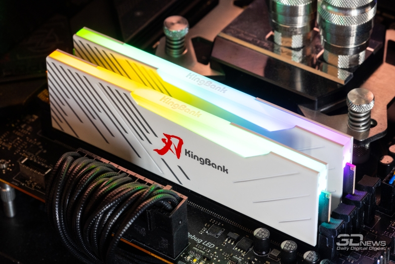 Зачем AMD рекомендует DDR5-8000 для Ryzen 7 9800X3D? Разбираемся с помощью модулей KingBank