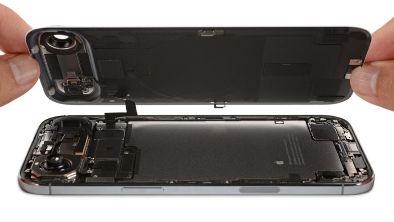 iFixit показала внутреннее устройство сверхтонкого iPhone Air и высоко оценила его ремонтопригодность