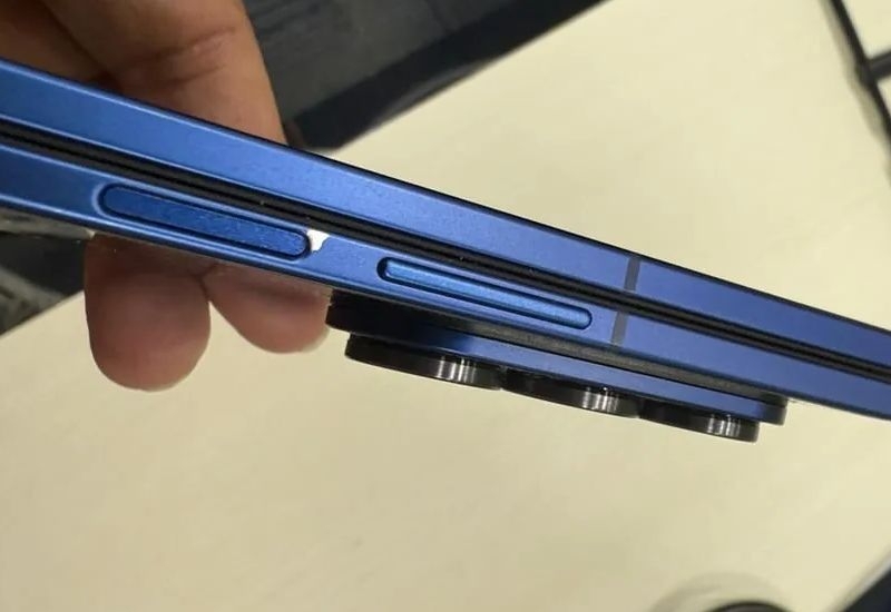 У Samsung Galaxy Z Fold7 тоже облезает краска с корпуса — как и у Fold6