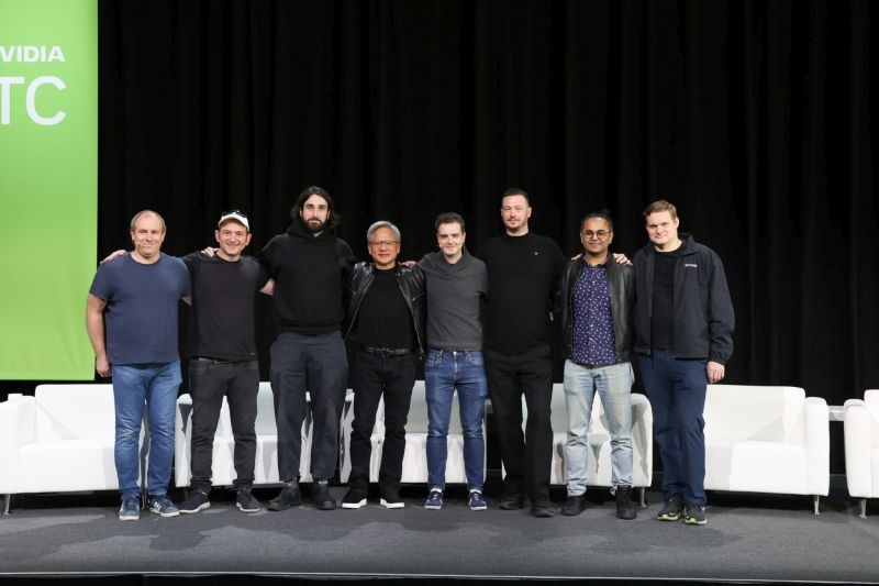 Глава Nvidia заверил сотрудников, что будет платить по $100 000 за выдачу виз H-1B для них