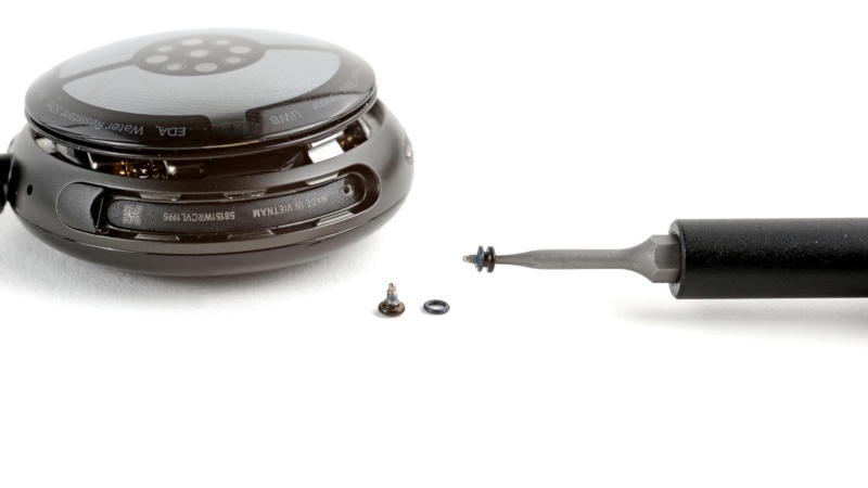 Google Pixel Watch 4 — самые ремонтопригодные смарт-часы на рынке, по версии iFixit