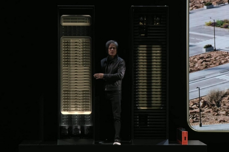 Хуанг показал Vera Rubin Superchip — CPU, два огромных GPU и 100 Пфлопс на одной плате для ИИ нового поколения