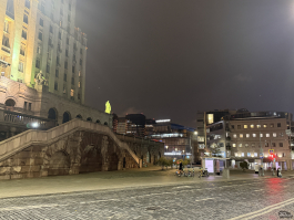 Обзор смартфона Apple iPhone 17 Pro Max: батя в городе