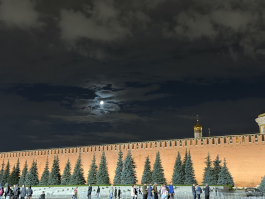 Обзор смартфона Apple iPhone 17 Pro Max: батя в городе