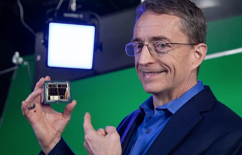 Бывший глава Intel Гелсингер заявил, что к концу десятилетия нынешние ускорители ИИ станут бесполезными