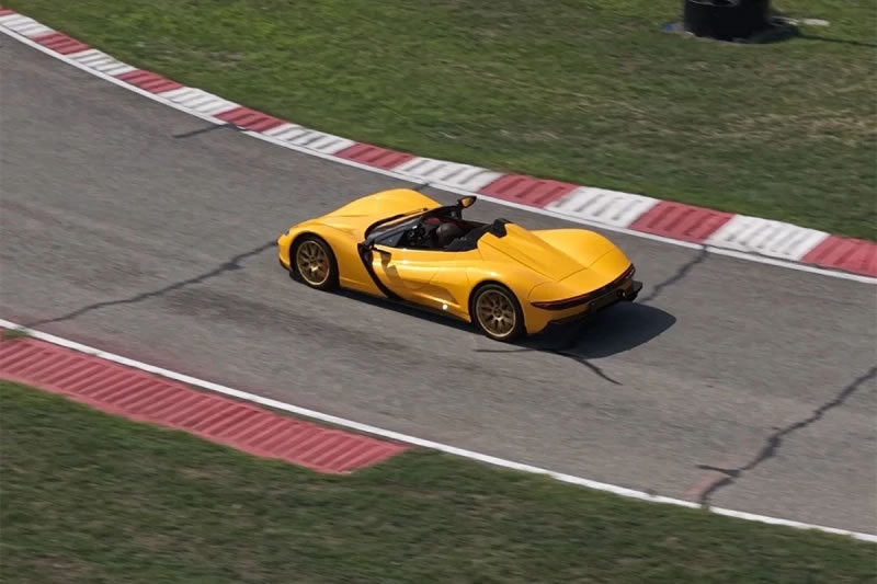 Японский электрокар Owl Roadster установил новый мировой рекорд разгона почти до сотни