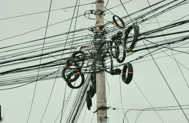 Российскому интернету грозит «помутнение»: до 70 % оптоволоконных магистралей устареют в 2025 году